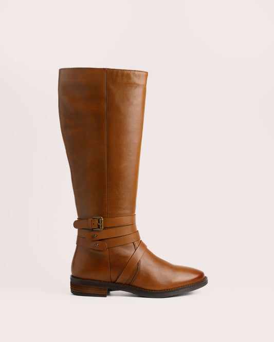 Side view of Babila cognac leather riding style boots with 38 cm shaft