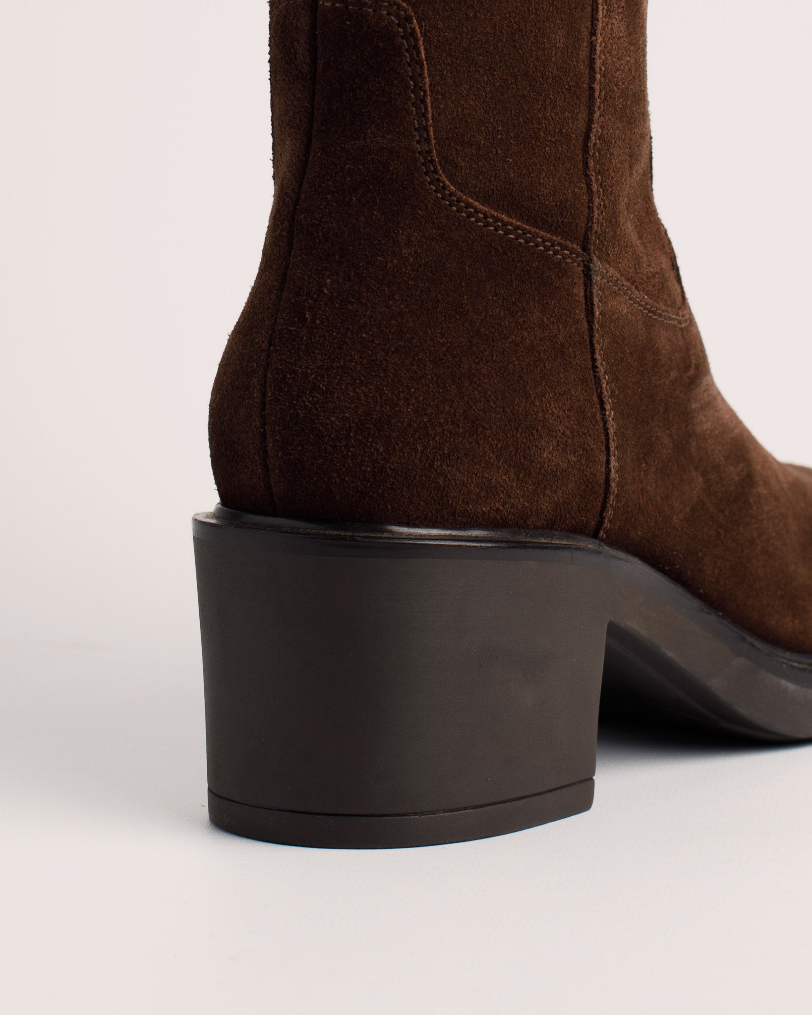Rachel High dark brown suede leather knee high boots with 6 cm block heel and buckle