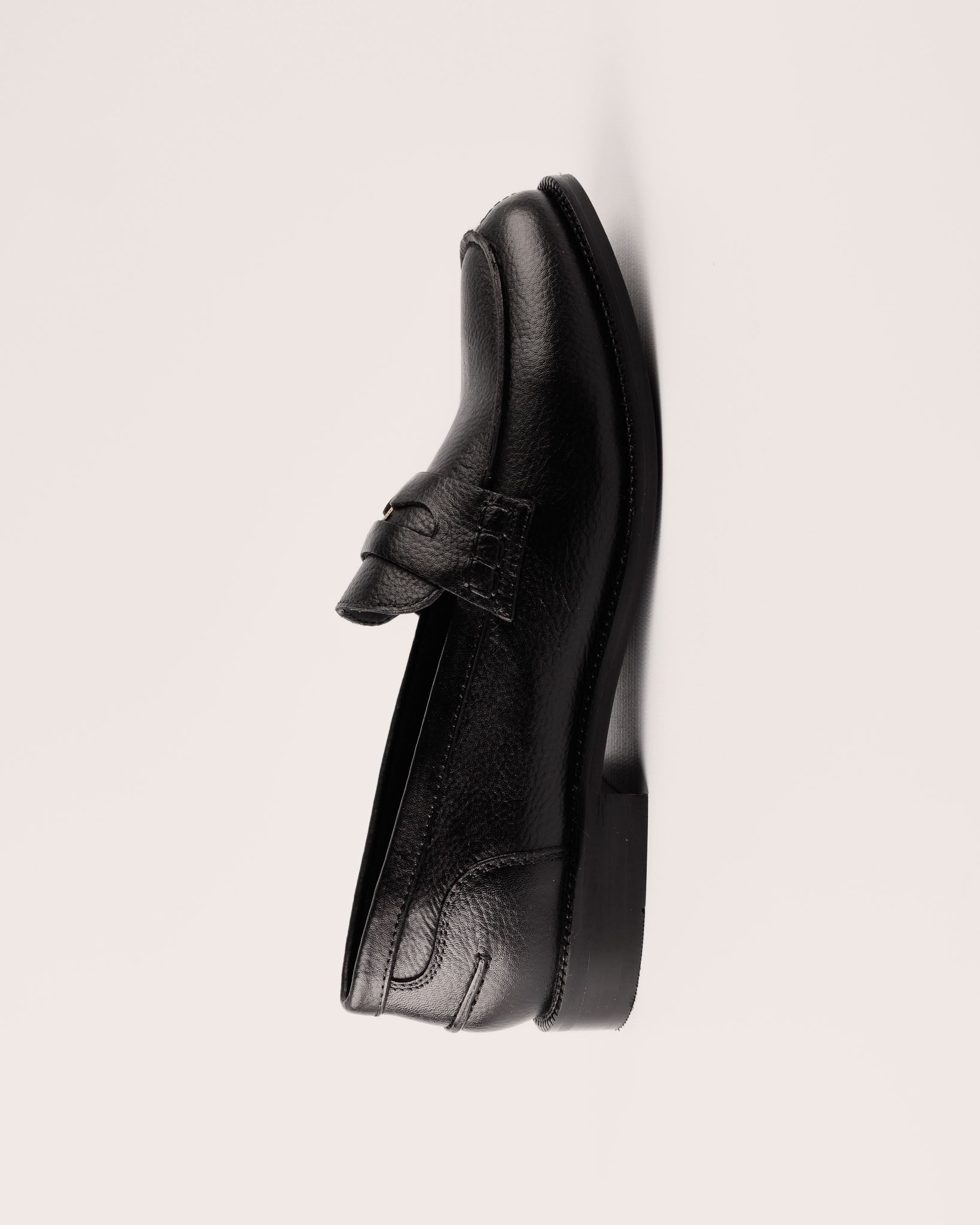 Penny Loafer - Genua Carmine in Black Leather - 5PM Footwear - Side